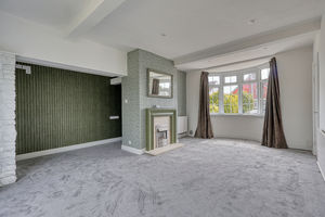 Lounge- click for photo gallery